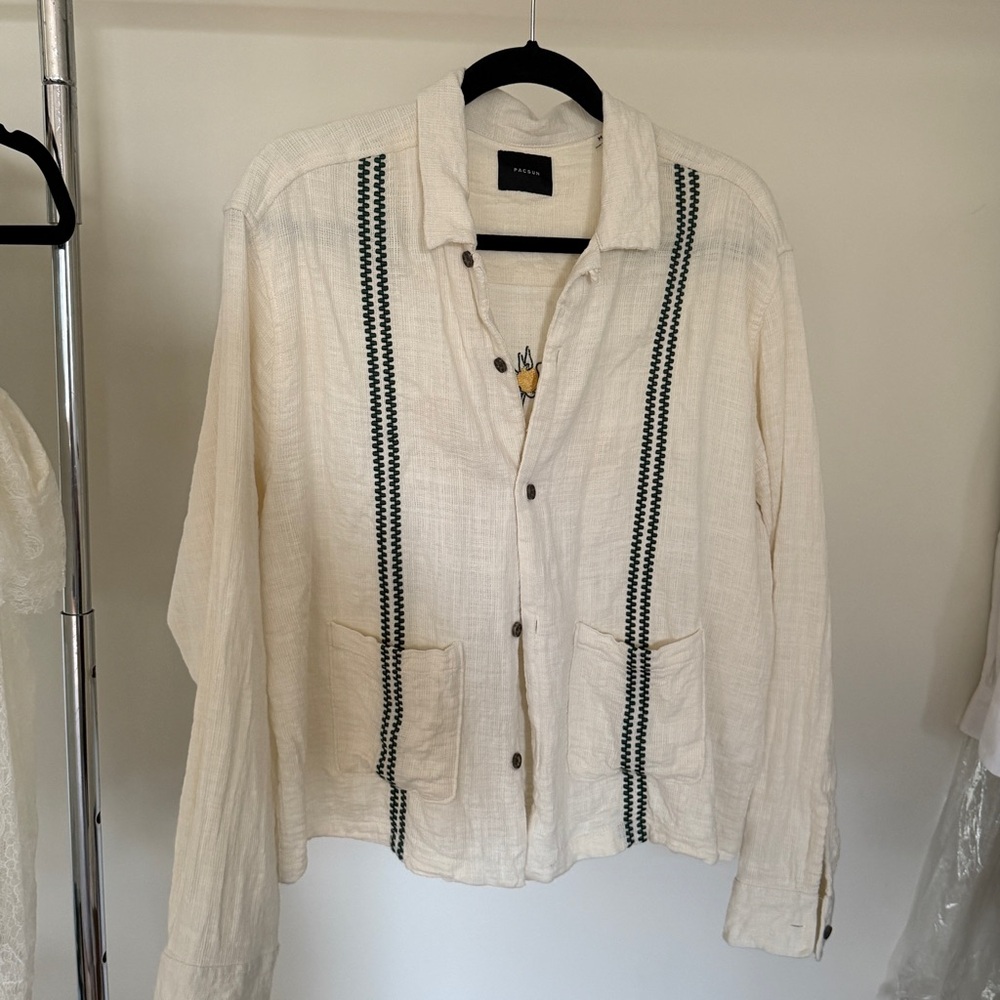 MENS woven buttondown from Pacsun